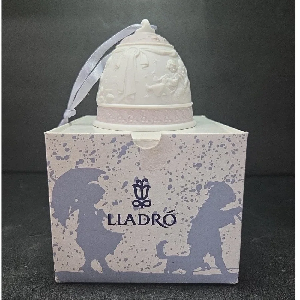 Lladró celebrate holidays
